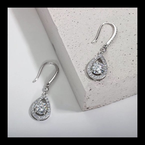 Certified 2ct. t.w. Diamond Brilliant Cut Dangle Earrings - Picture 3 of 16